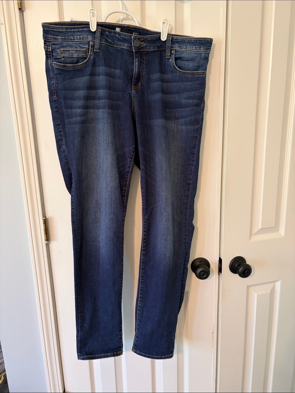 Kut from the Kloth Women's Dark Blue Skinny Jeans